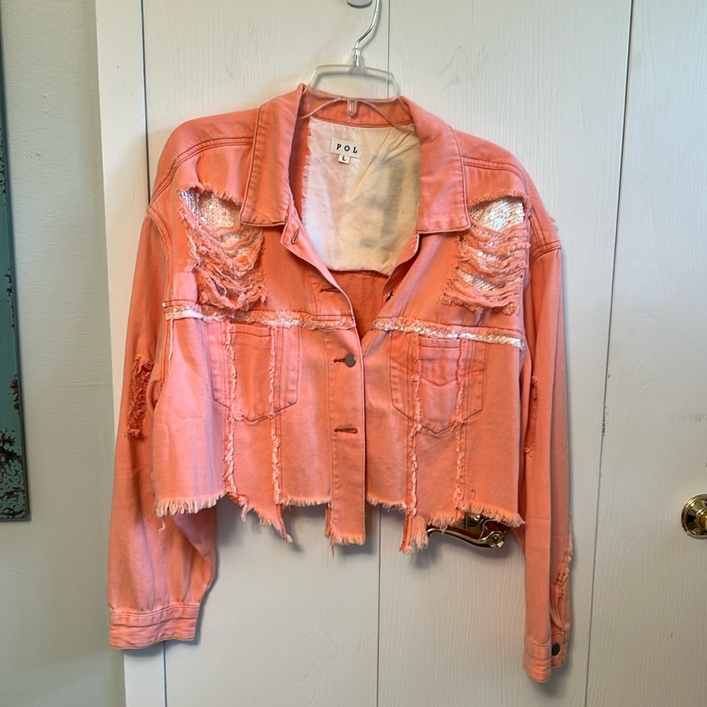 🔥SALE🔥POL♠️ (Was $59)MANGO JEAN JACKET w/Love B&W sequin patch on back